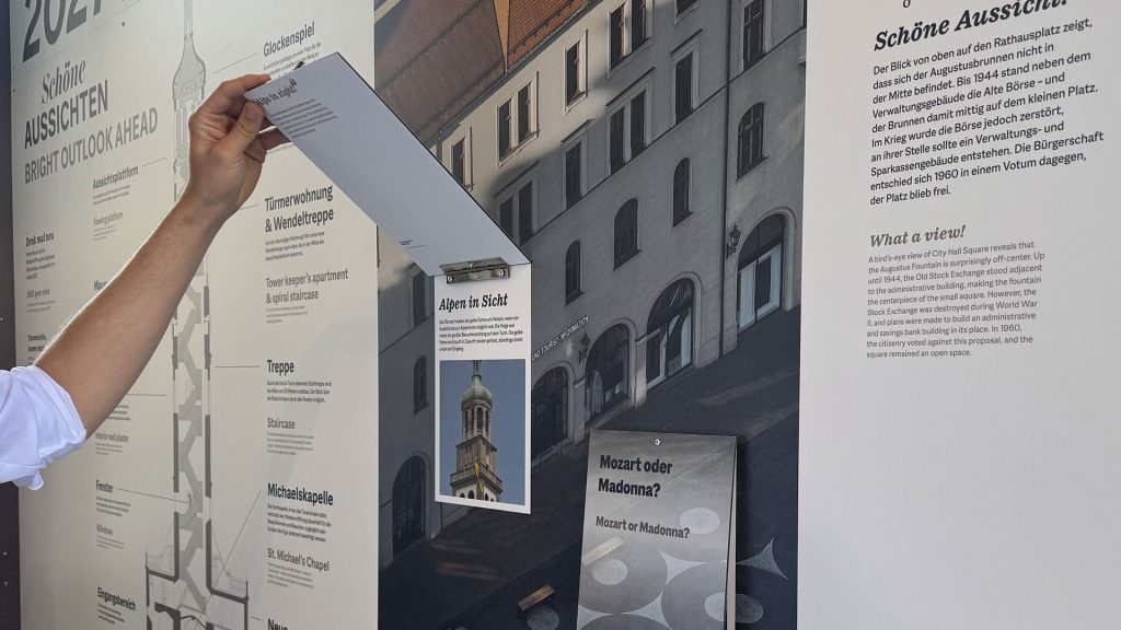 Klappen im Perlachturm-Pavillion